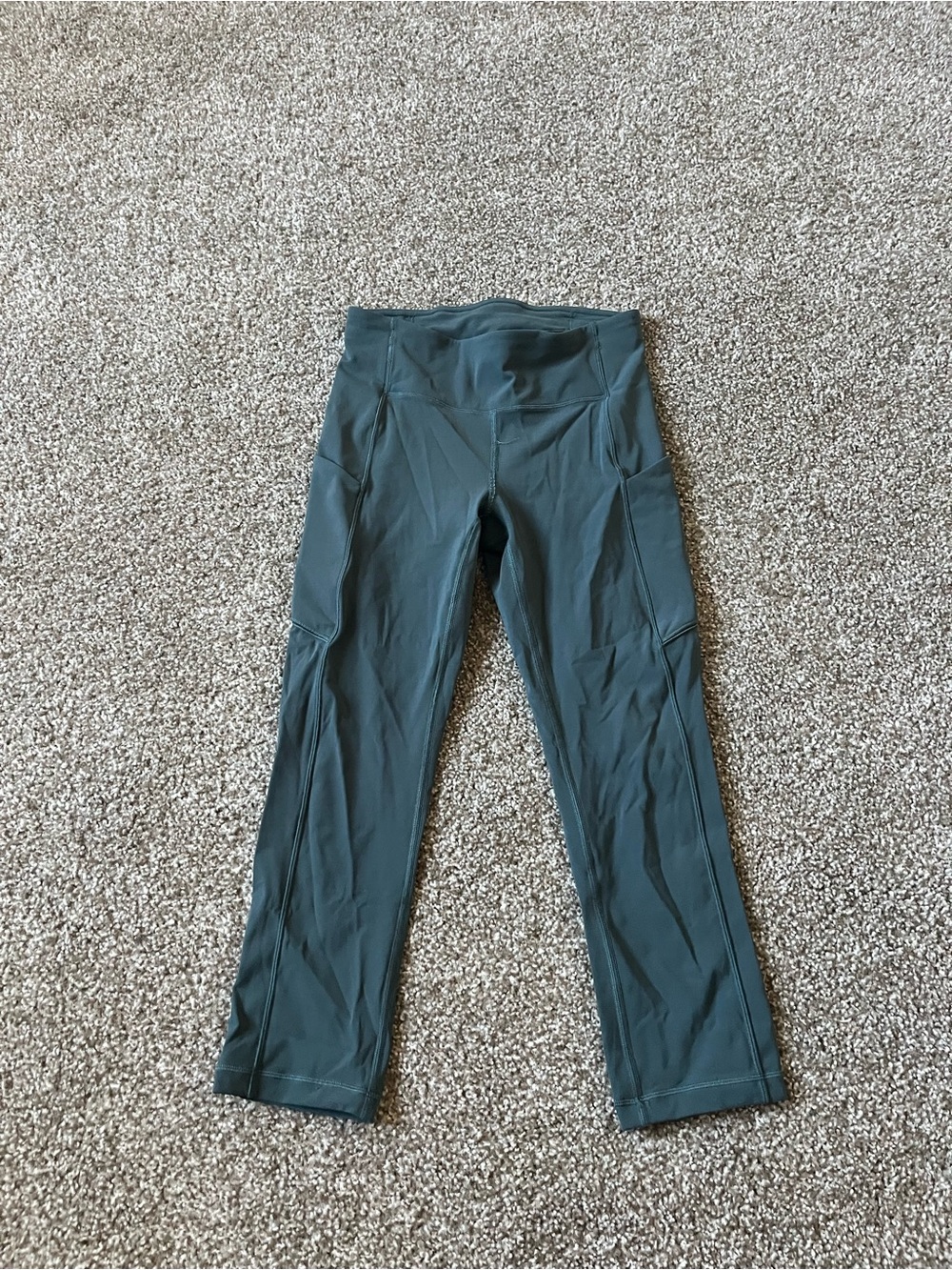 Lululemon Women’s Performance Active Capris - Teal Green (4)